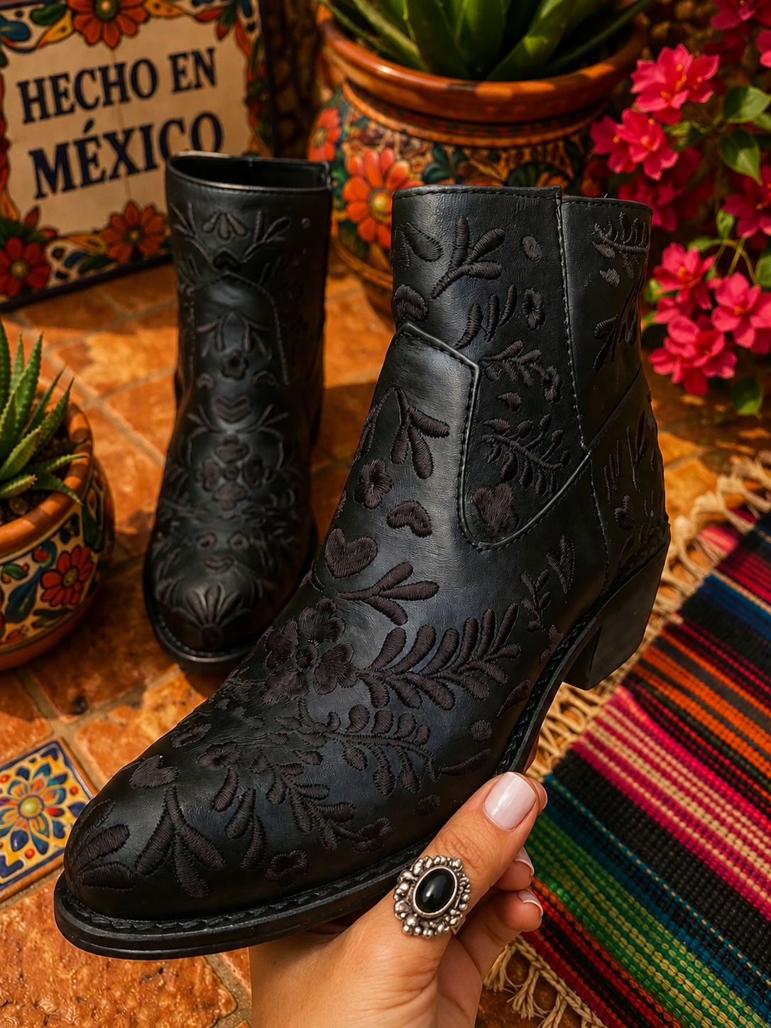 Botines mexicanos, Botines bordados 