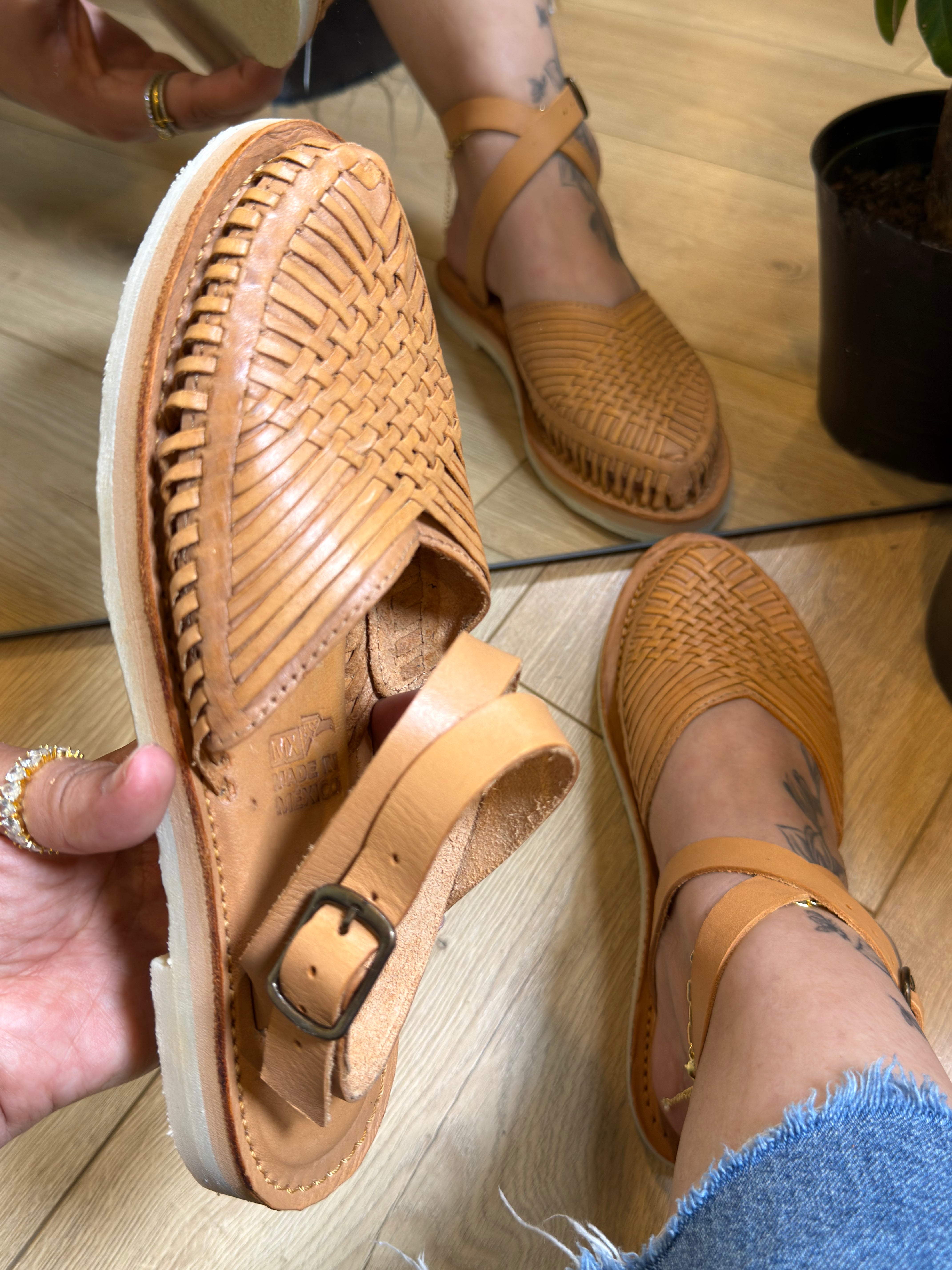     feminine huarache sandals
* woven leather huaraches
* handmade Mexican sandals
* platform huarache sandals
* artisan leather sandals
* comfort sole huaraches
* handcrafted huaraches Mexico
* genuine leather woven sandals
* neutral leather sandals women
* artisan platform sandals
