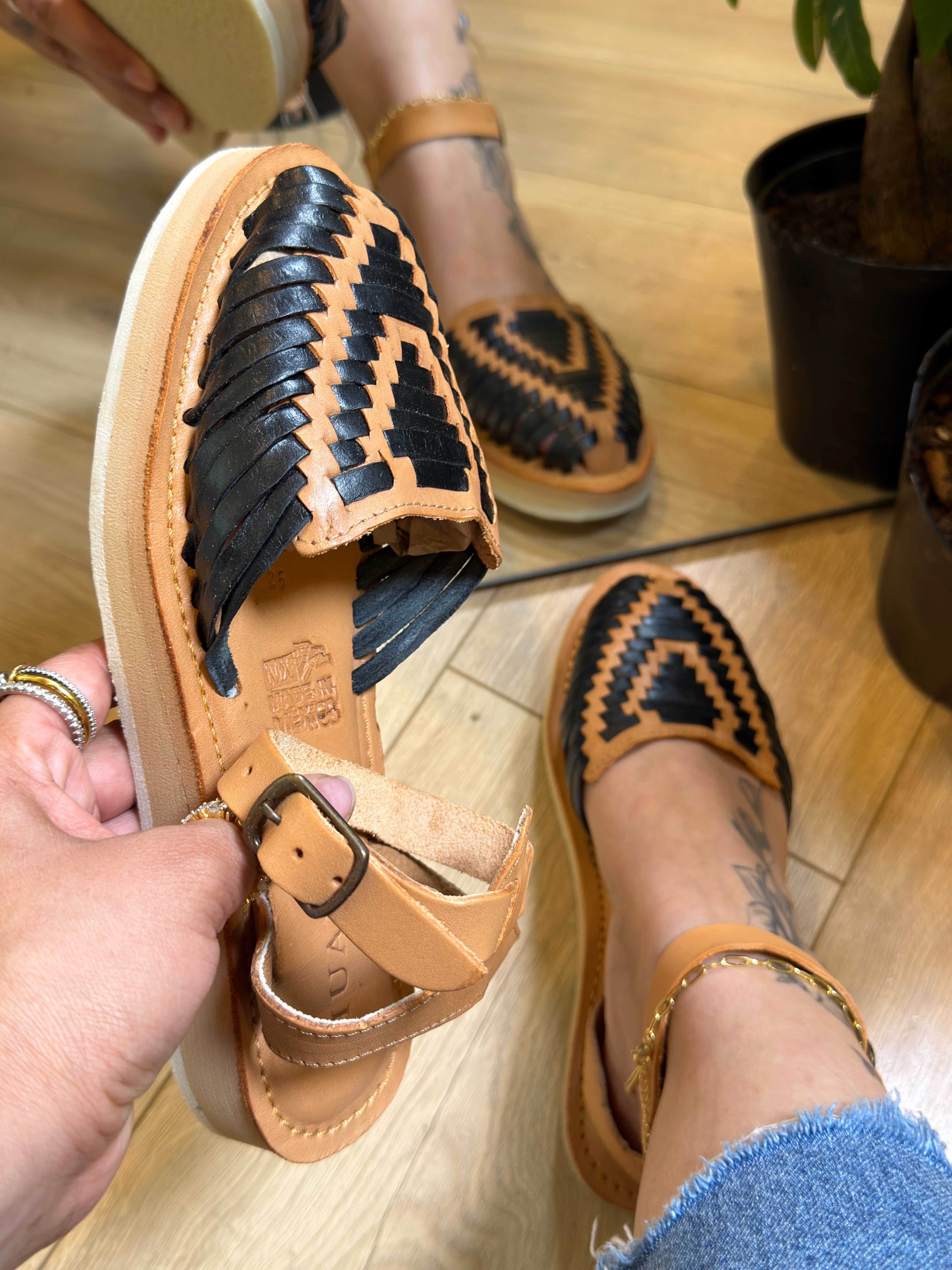     black huarache sandals
* woven leather sandals women
* handmade Mexican huaraches
* geometric huarache sandals
* artisan leather sandals
* platform huarache sandals
* comfort sole huaraches
* handcrafted sandals Mexico
* genuine leather huaraches
* boho Mexican sandals