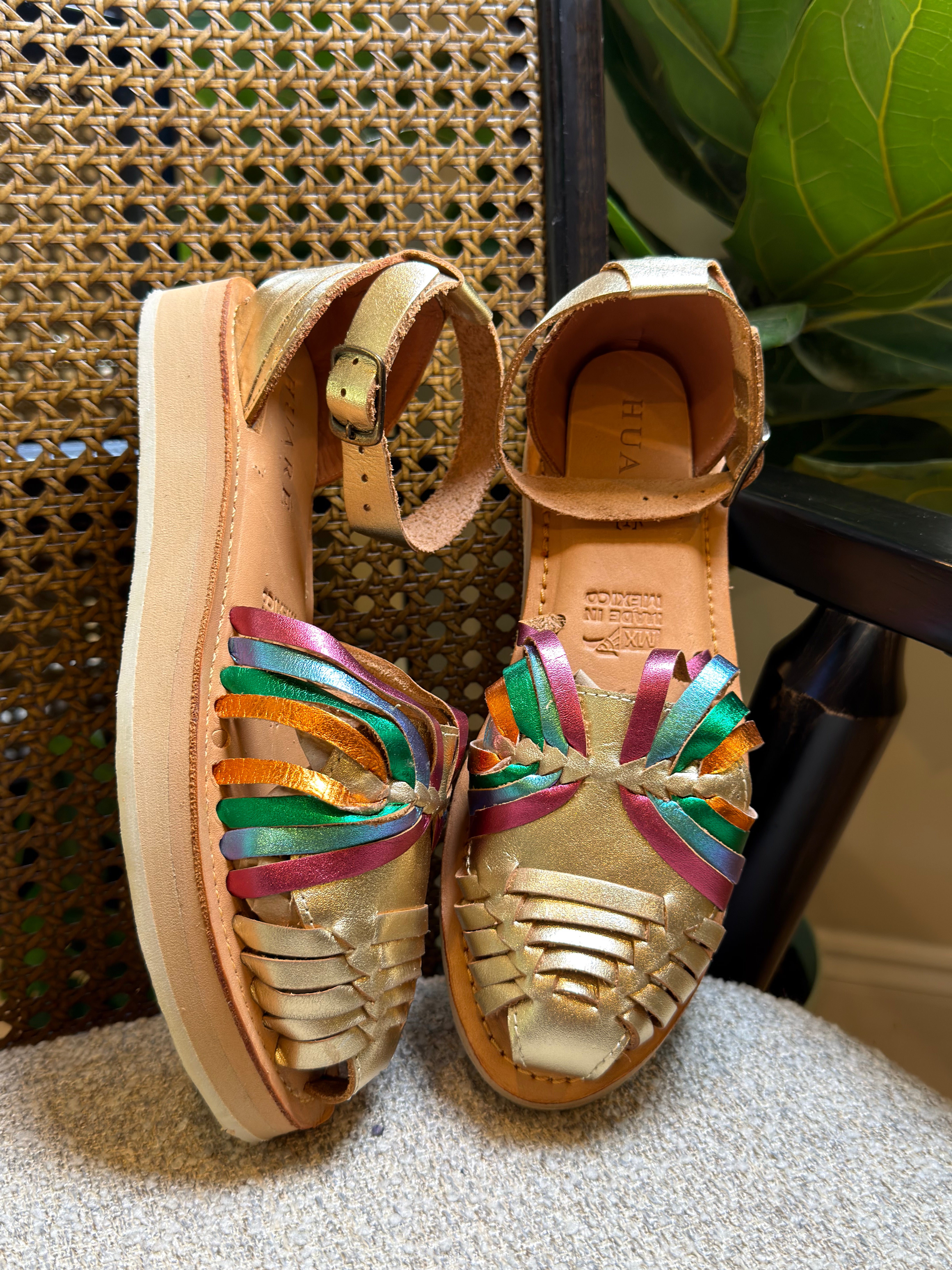     colorful huarache sandals
* metallic gold huaraches
* handmade Mexican sandals
* artisan platform sandals
* woven leather huaraches
* comfort sole huaraches
* multicolor huarache sandals
* handcrafted sandals Mexico
* boho platform sandals
* genuine leather huaraches